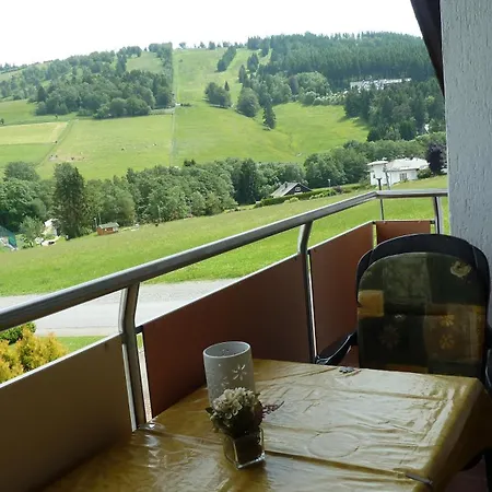 Апартаменти Am Sonnenhang