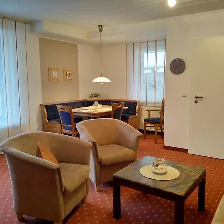 Am Sonnenhang Apartman *